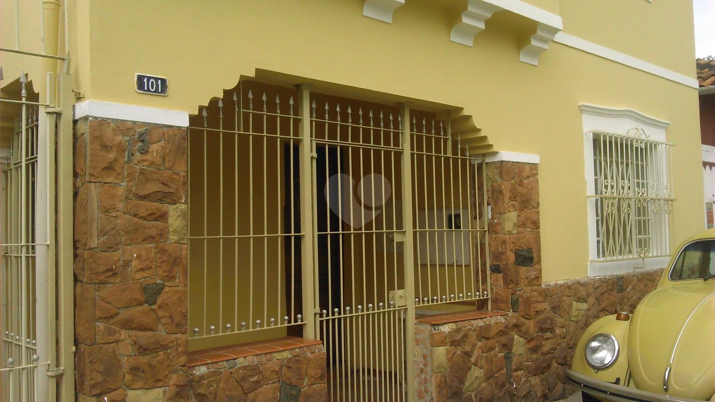 Sobrado à venda com 3 quartos em Santana, São Paulo, SP