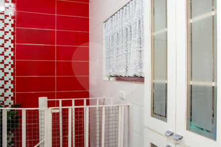 Casa à venda com 3 quartos, sendo 1 suíte, em Mirandópolis, São Paulo, SP