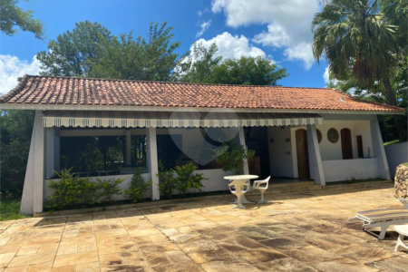 Sítio à venda com 4 quartos, sendo 3 suítes, em Aguas de Igaratá, Igaratá, SP