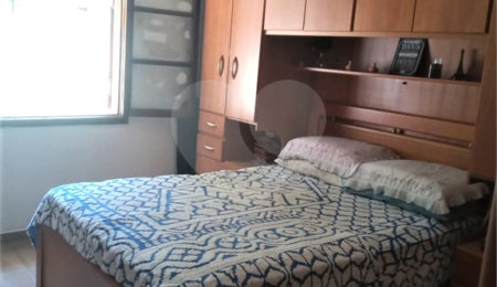 Sobrado à venda com 3 quartos, sendo 1 suíte,  em Vila Romero, São Paulo, SP
