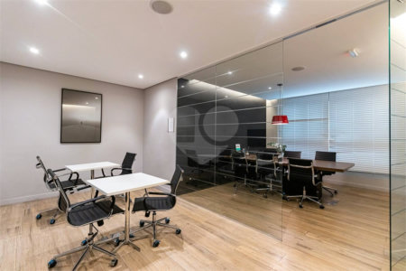 Kitnet à venda com 1 quarto no Centro, São Paulo, SP