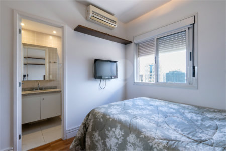 Apartamento à venda com 3 suítes em Brooklin, São Paulo, SP