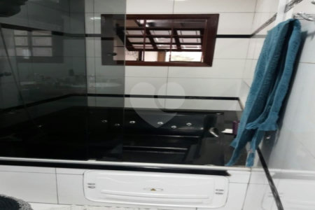 Casa à venda com 3 quartos, sendo 1 suíte, em Vila Dalva, São Paulo, SP