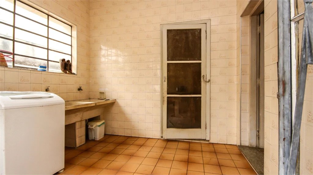 Casa à venda com 3 quartos em Bela Aliança, São Paulo, SP