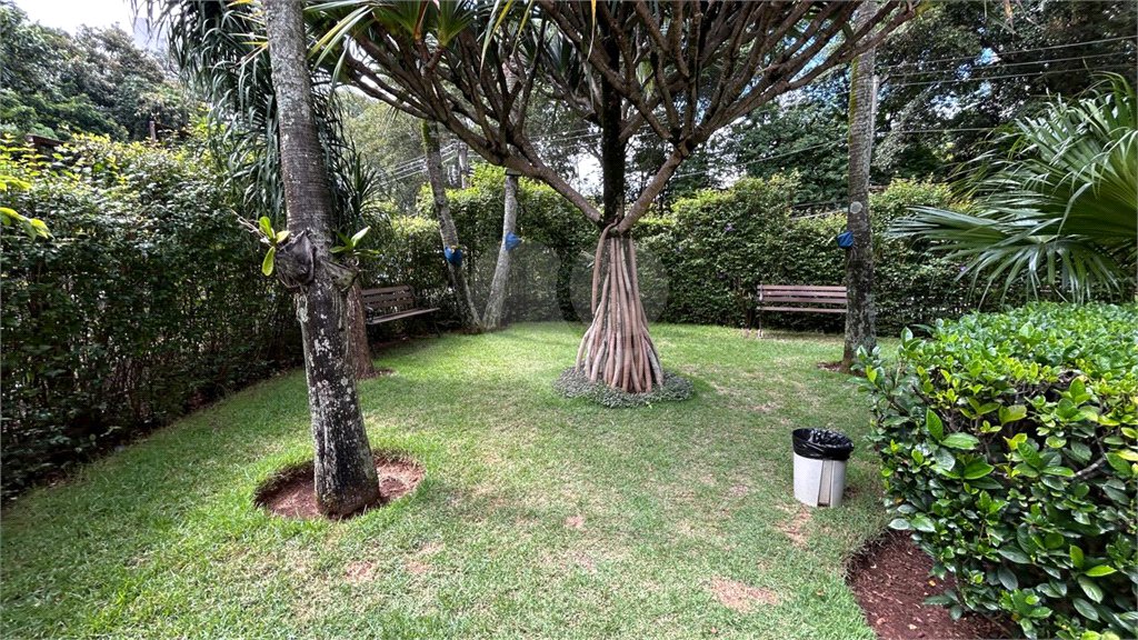 Apartamento à venda com 3 suítes em Vila Suzana, São Paulo, SP