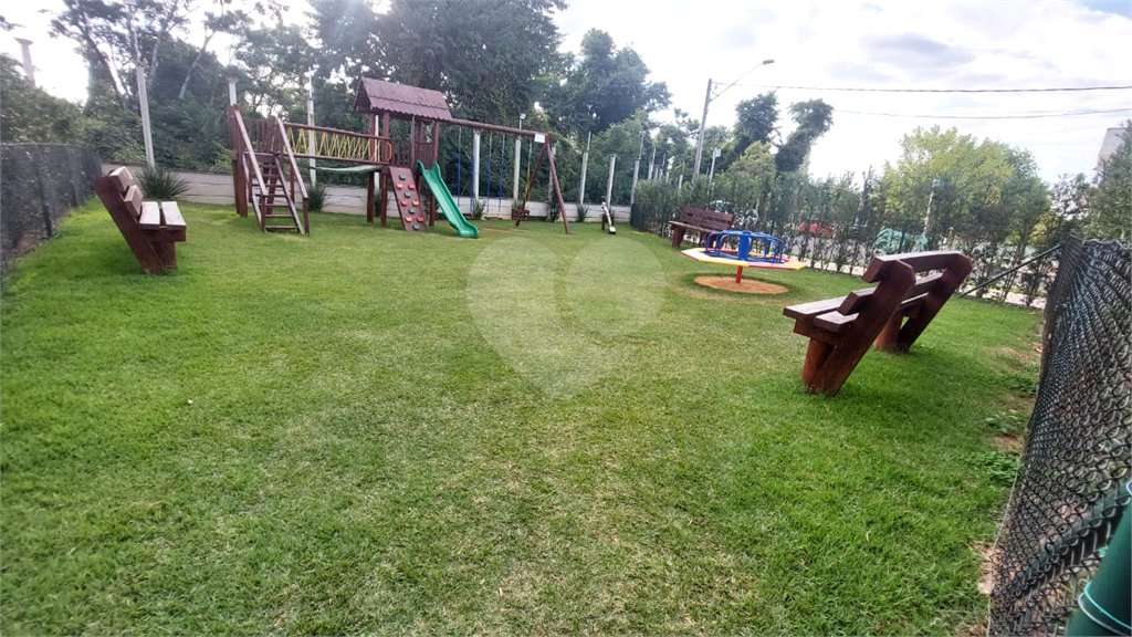 Indaiatuba - Condominio Jardins di Roma - Venda -Locação 0 R$ 10.000,00 mais encargos - condominio - R$ 650,00 - IPTU - R$ 230,00 - Terreno 300ms - construido 170 metros quadrados - Terrea - 3 quartos, uma suíte e uma demi suite , 4 banheiros , piscina - Preparado para água quente até a piscina!!