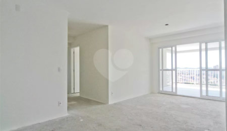 Apartamento à venda com 2 quartos, sendo 1 suíte,  em Parque São Domingos, São Paulo, SP