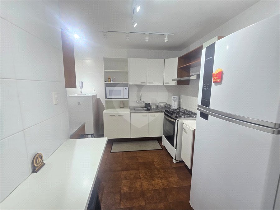Apartamento à venda com 3 quartos, sendo 1 suíte, em Copacabana, Rio de Janeiro, RJ