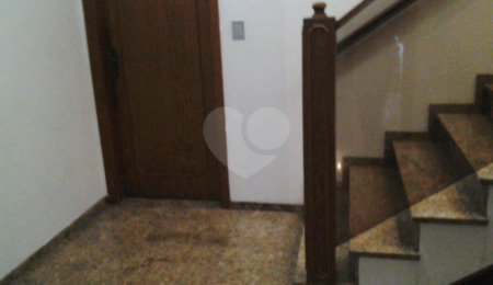 Sobrado à venda com 4 quartos, sendo 1 suíte, em Palmas do Tremembé, São Paulo, SP