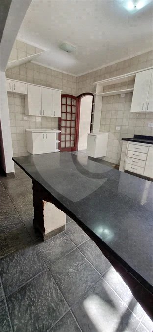 Sobrado 3 dormitórios (1 suite) - 184 m² - à venda - R$ 750.000,00 no Jdim Renata, em Indaiatuba/SP.