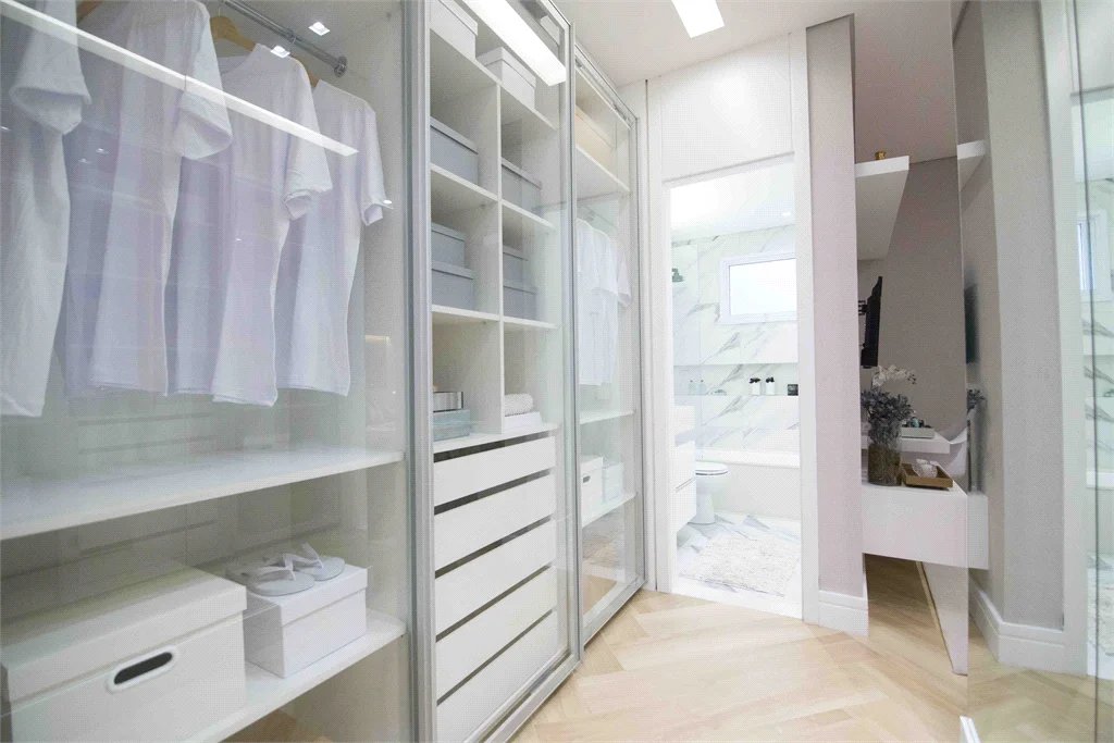 Apartamento à venda com 3 suítes em Vila Andrade, São Paulo, SP