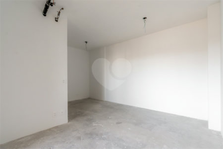 Apartamento à venda com 3 suítes em Pinheiros, São Paulo, SP
