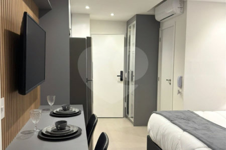Apartamento à venda ou para alugar com 1 quarto em Cerqueira César, São Paulo, SP