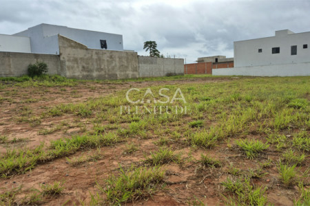 Terreno em condomínio à venda em Jardim São Lucas, Salto de Pirapora, SP