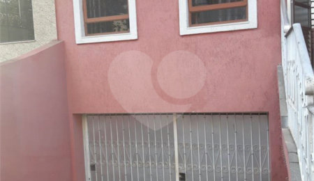 Sobrado à venda com 3 quartos, sendo 1 suíte,  em Jardim Cachoeira, São Paulo, SP