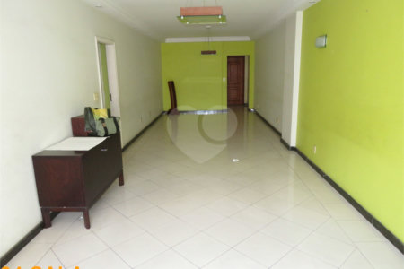 Apartamento à venda com 4 quartos, sendo 2 suítes,  em Tijuca, Rio de Janeiro, RJ