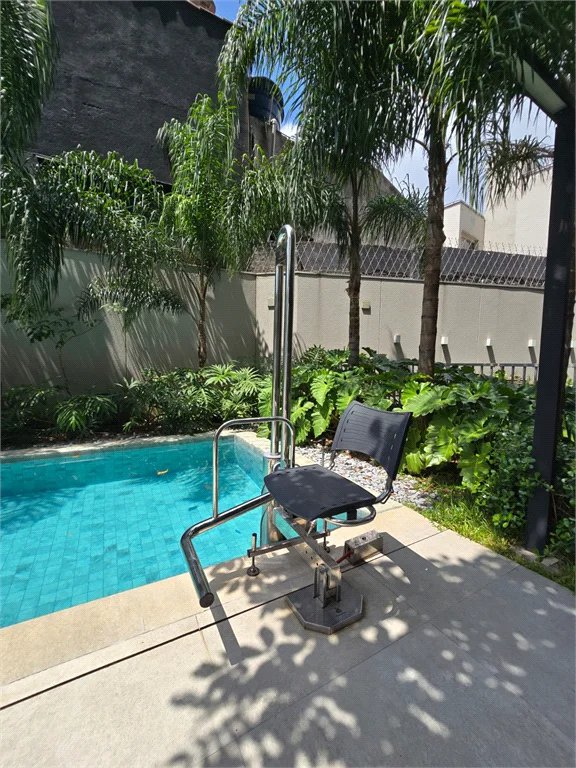 Apartamento à venda ou para alugar com 1 quarto em Pinheiros, São Paulo, SP