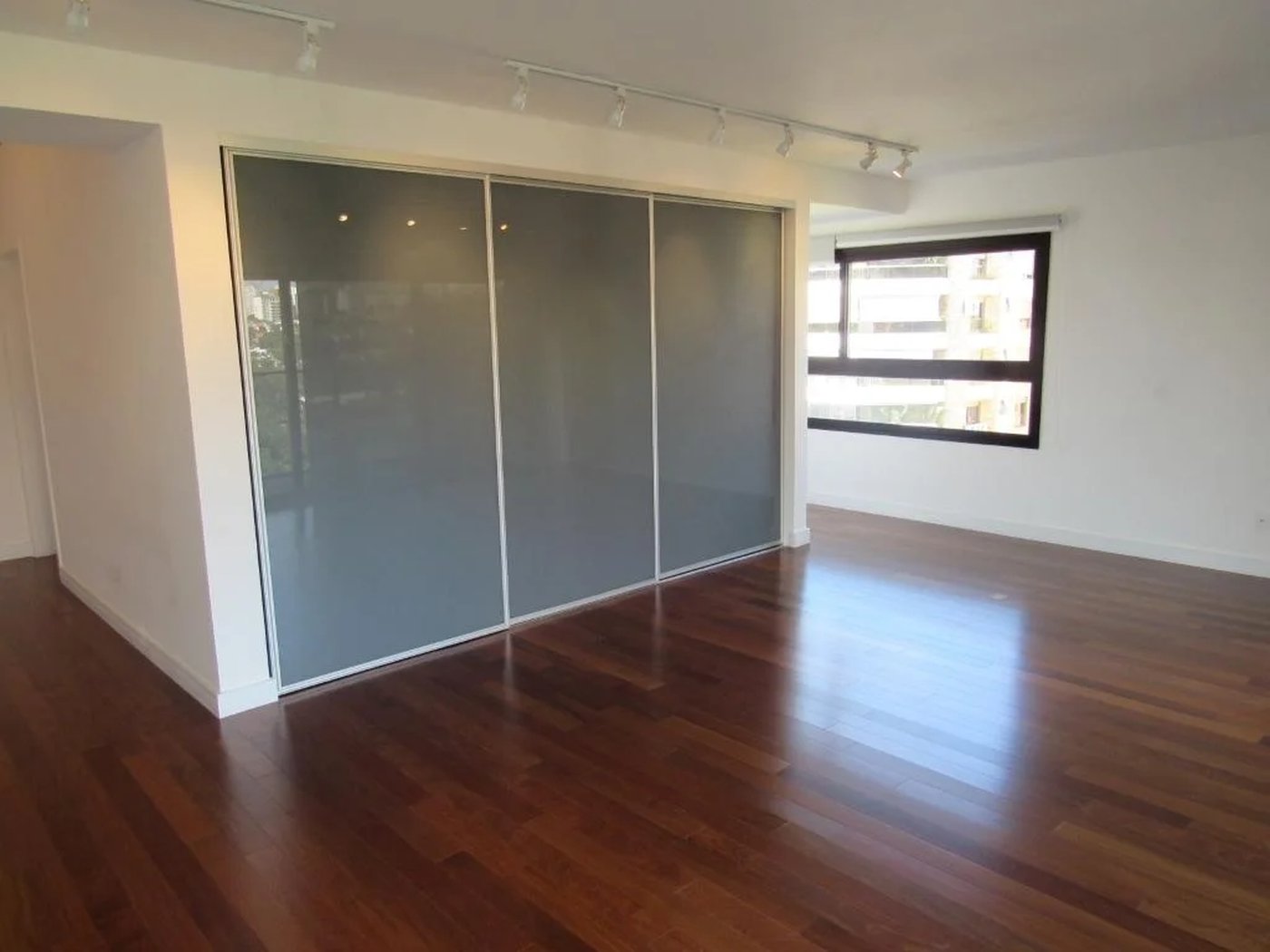 Apartamento à venda com 2 suítes em Vila Progredior, São Paulo, SP
