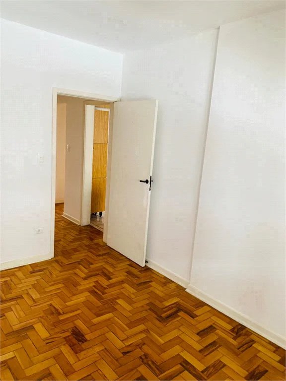 Apartamento à venda com 2 quartos, sendo 1 suíte, em Pinheiros, São Paulo, SP