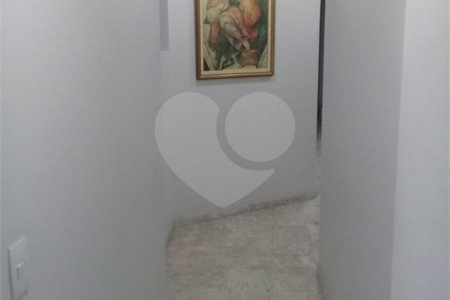 Triplex à venda ou para alugar com 4 suítes em Enseada, Guarujá, SP