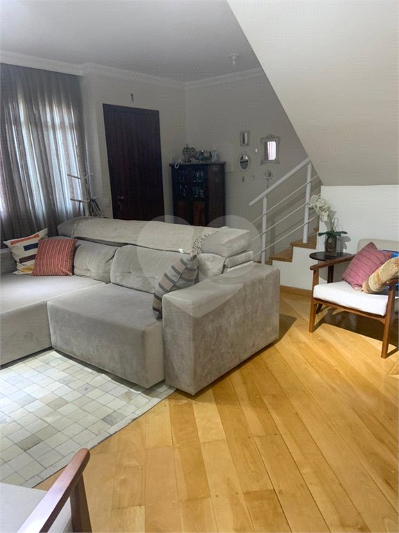 Casa à venda com 3 quartos, sendo 1 suíte, no condomínio Traituba, São Paulo - SP