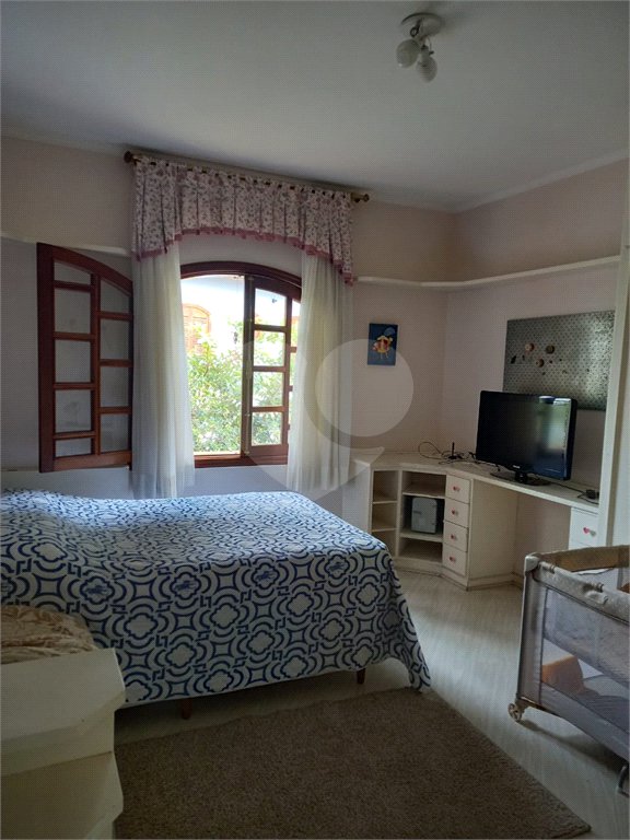 Casa à venda com 4 suítes no condomínio Bibi II, São Paulo - SP