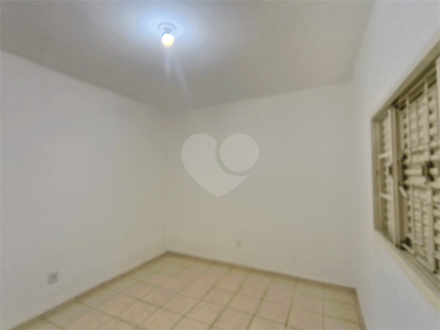 Casa à venda com 2 quartos em Jardim Juscelino Kubitschek, Indaiatuba, SP