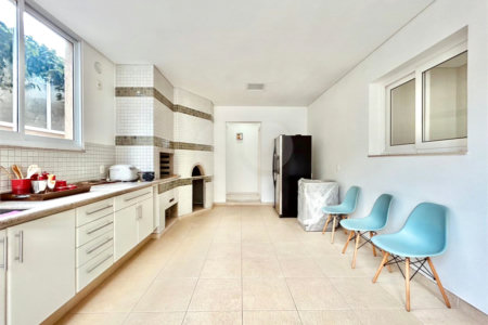 Casa à venda com 4 suítes no condomínio Quinta das Laranjeiras, Jundiaí - SP
