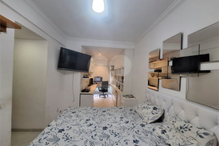 Apartamento à venda com 2 quartos, sendo 1 suíte, em Rio Comprido, Rio de Janeiro, RJ