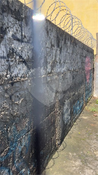 Terreno à venda com 3 quartos em Jardim Rizzo, São Paulo, SP