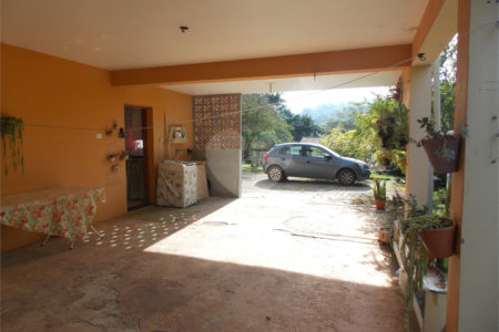 Casa Térrea à venda com 3 quartos, sendo 1 suíte, em Mirante do Cachoeira, Piracaia, SP