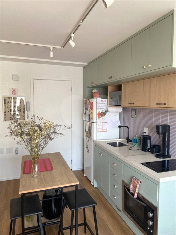 Apartamento à venda com 12 quartos, sendo 1 suíte,  em Vila Pompéia, São Paulo, SP