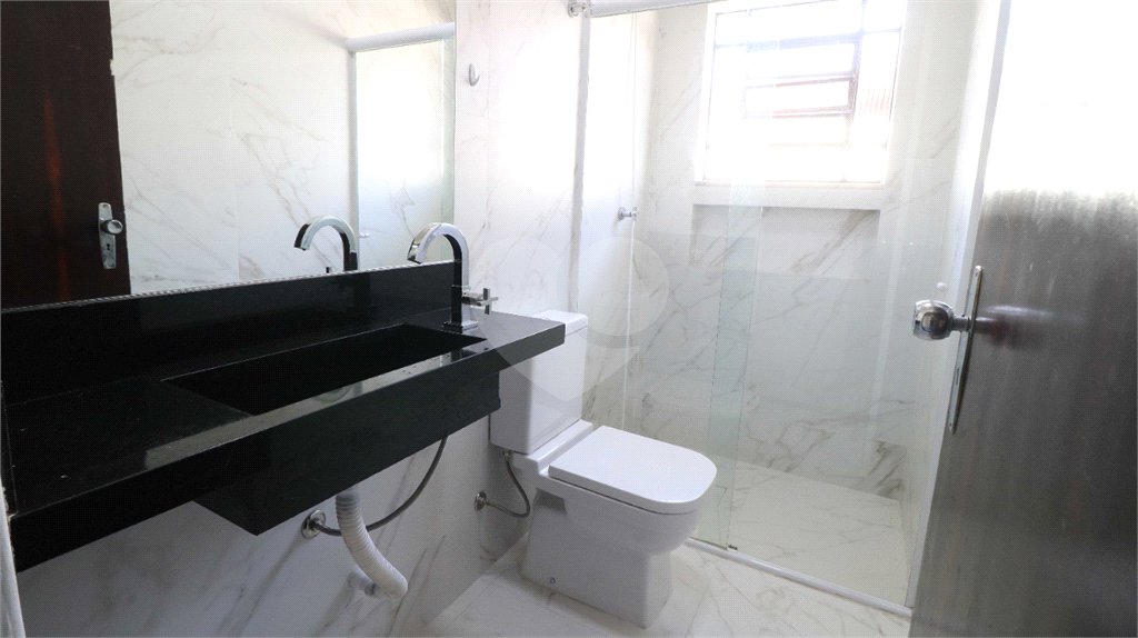 Sobrado à venda com 3 quartos, sendo 1 suíte, em Tremembé, São Paulo, SP