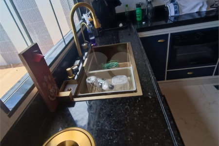 Casa à venda com 3 quartos, sendo 1 suíte, em Caminho de Búzios, Cabo Frio, RJ