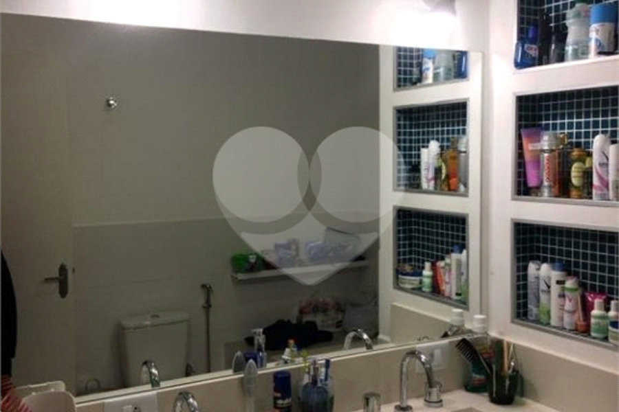 Apartamento à venda com 4 quartos, sendo 2 suítes, em Consolação, São Paulo, SP