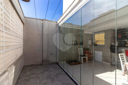 Sobrado à venda com 4 quartos, sendo 3 suítes,  em Vila Dom Pedro II, São Paulo, SP