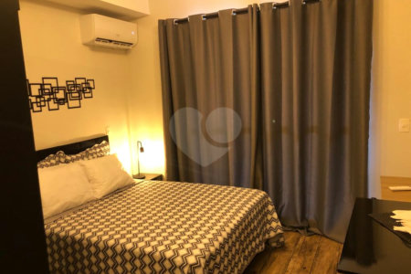 Prédio novinho! Apartamento mobiliado! Em frente ao Metrô!