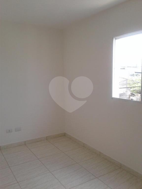 Casa à venda com 1 quarto no condomínio Camila I, São Paulo - SP
