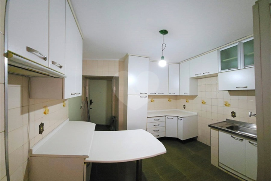 Apartamento à venda com 3 quartos, sendo 1 suíte, em Perdizes, São Paulo, SP