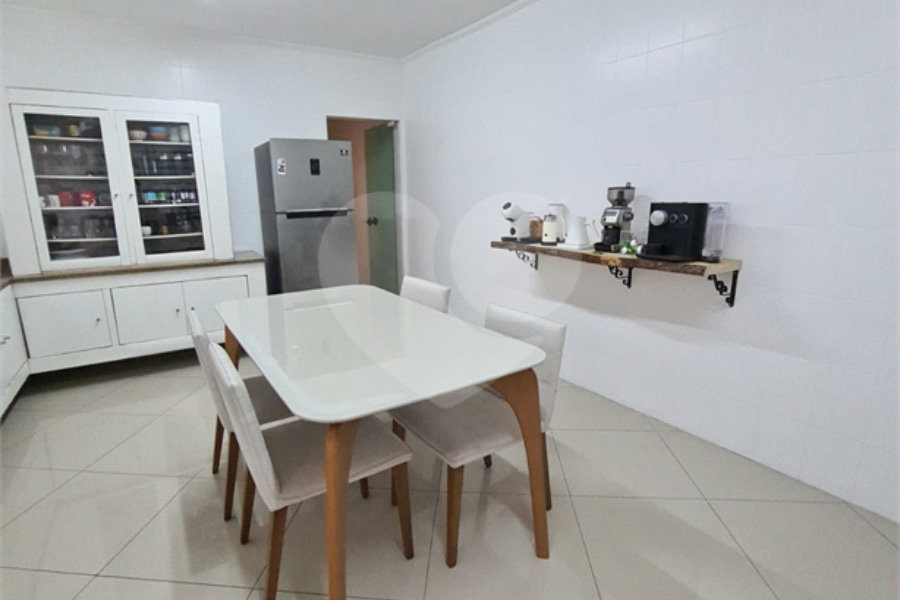 Sobrado à venda com 5 quartos, sendo 2 suítes, em Vila Guilherme, São Paulo, SP
