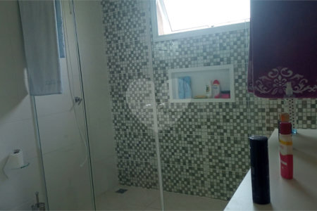 Casa à venda com 5 suítes no condomínio Village da Serra, Araçoiaba da Serra - SP