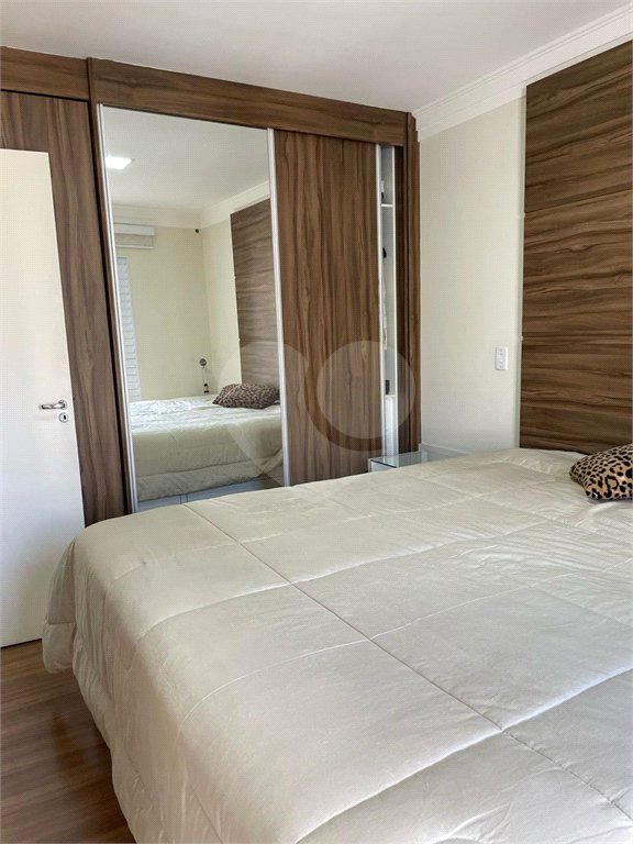 Casa à venda com 3 suítes no condomínio Tamboril, São Paulo - SP