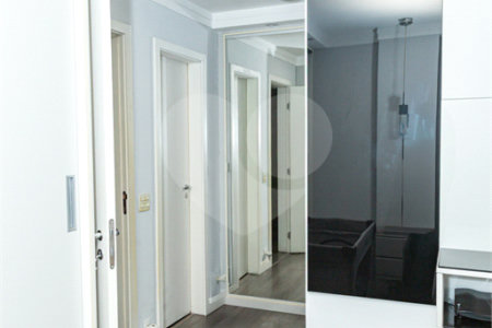 Apartamento à venda com 4 quartos, sendo 2 suítes, em Moema, São Paulo, SP