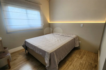 Casa à venda com 3 suítes no condomínio Via Castelli, Louveira - SP
