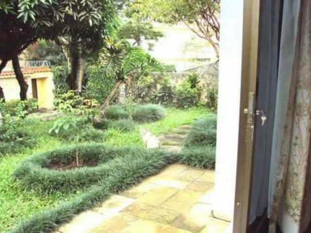 Casa Térrea à venda com 3 quartos, sendo 1 suíte,  em Jardim Marajoara, São Paulo, SP