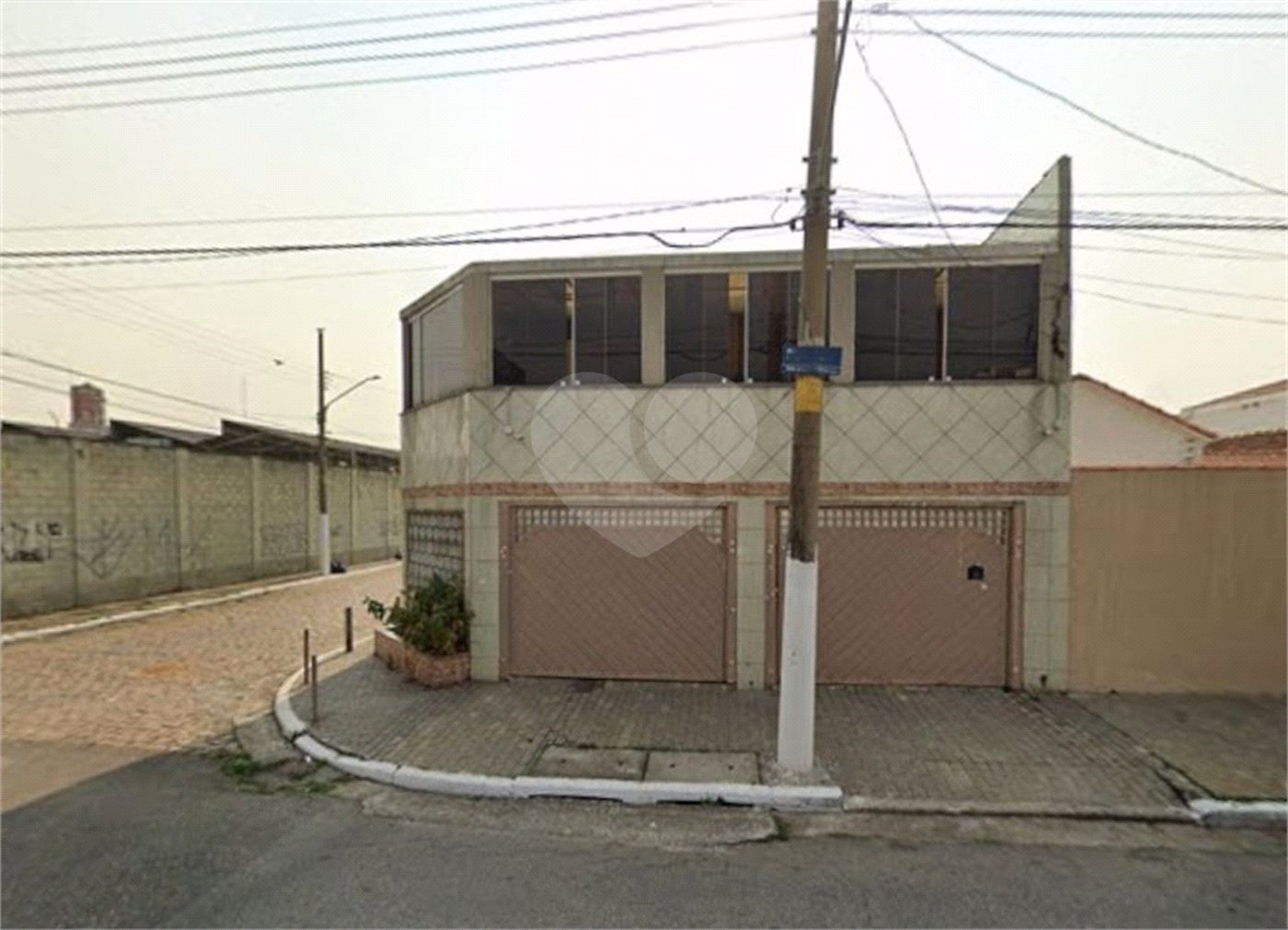 Sobrado à venda com 7 quartos, sendo 1 suíte, em Vila Maria Baixa, São Paulo, SP