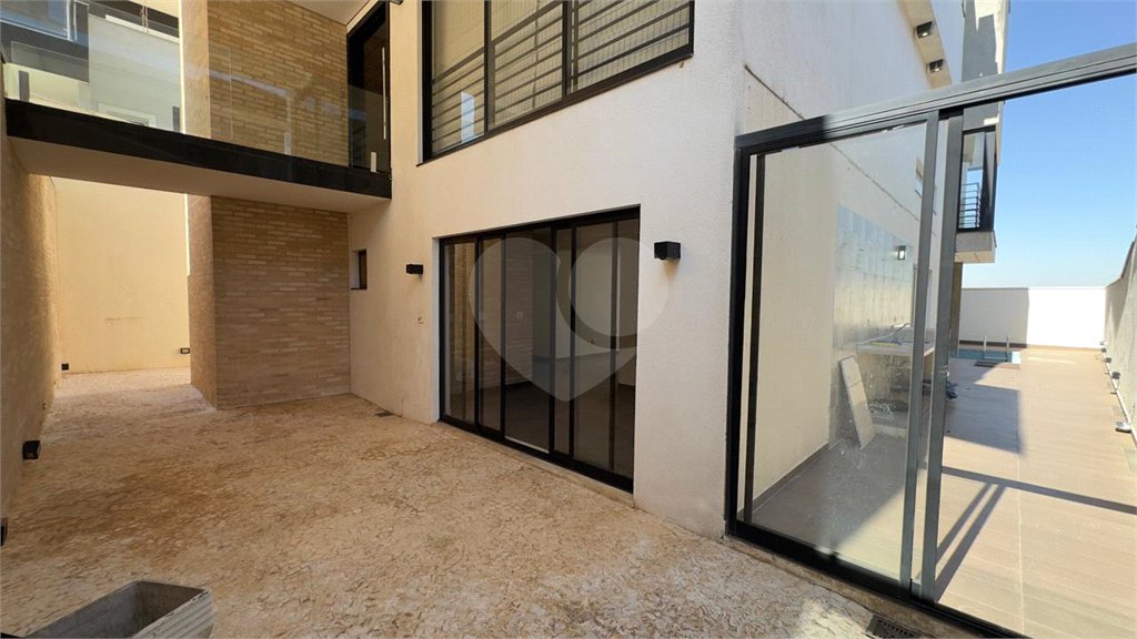 Casa à venda com 6 quartos, sendo 3 suítes, no condomínio Jardim Vila Paradiso, Indaiatuba - SP