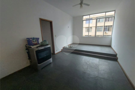 Apartamento à venda com 3 quartos, sendo 1 suíte, em Tijuca, Rio de Janeiro, RJ