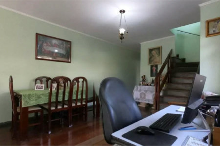 Casa à venda com 3 suítes em Jardim Namba, São Paulo, SP