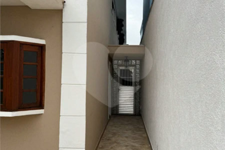 Sobrado à venda ou para alugar com 3 suítes em Vila Sônia, São Paulo, SP
